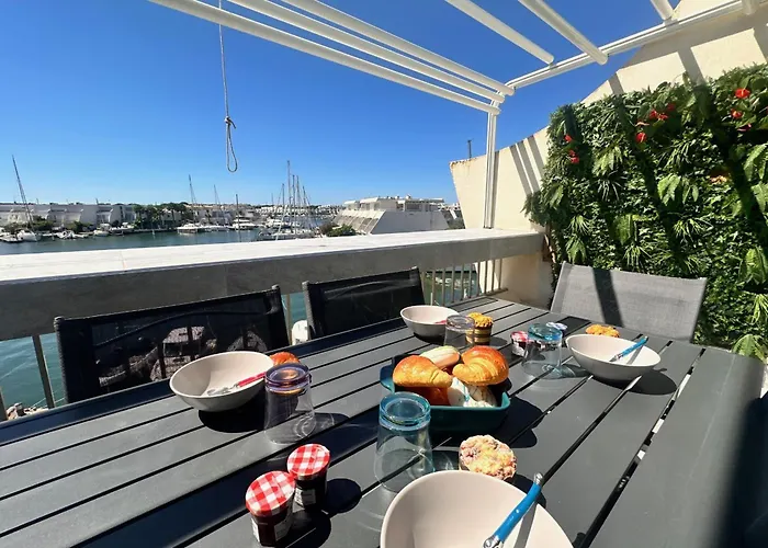 Le Plaisancier - Terrasse Vue Sur Le Port De Plaisance Parking
