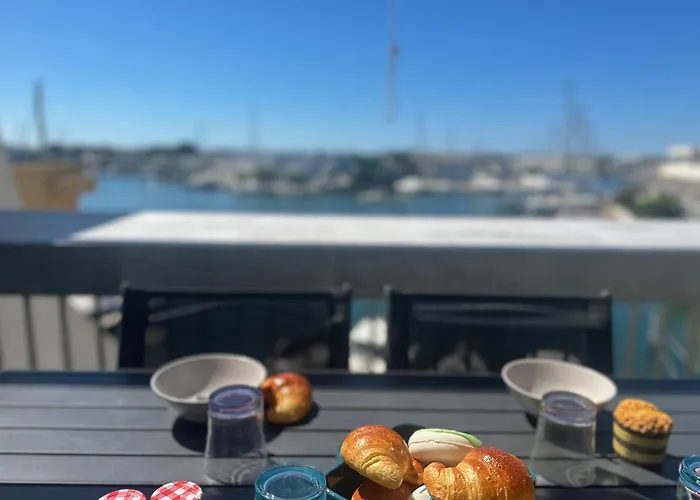 Le Plaisancier - Terrasse Vue Sur Le Port De Plaisance Parking * Le Grau-du-Roi